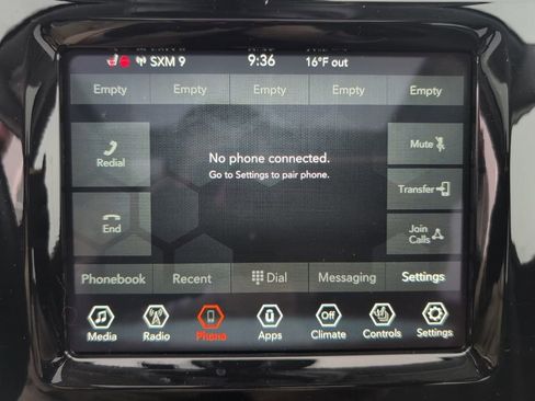 Used 2021 Jeep Cherokee Limited image 36