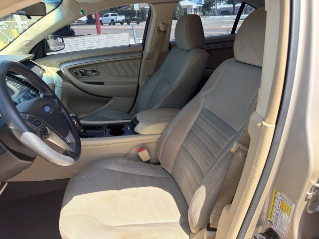 Used 2018 Ford Taurus SE FWD image 13
