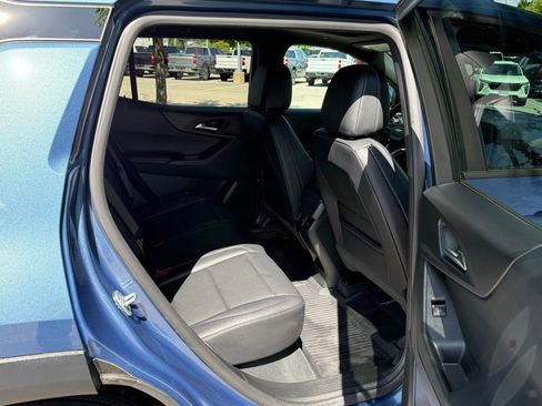 Used 2026 Chevrolet Equinox LT w/ Convenience Package II AWD/4WD image 14
