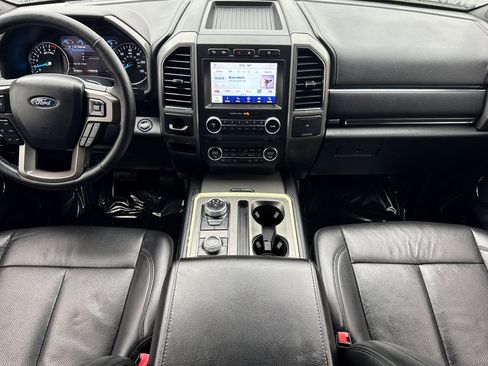 Used 2020 Ford Expedition XLT w/ Equipment Group 202A image 12