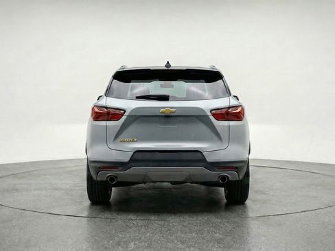 Used 2025 Chevrolet Blazer LT image 7