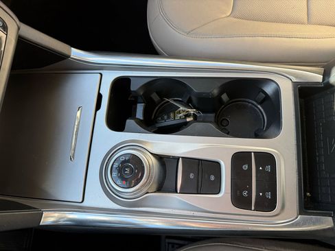 Used 2020 Ford Explorer Limited w/ Class III Trailer Tow Package image 20