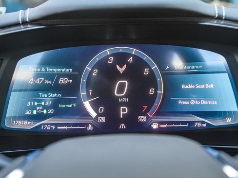 Used 2024 Chevrolet Corvette Stingray Preferred Conv w/ 2LT RWD image 17