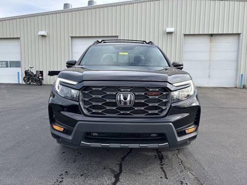 Used 2024 Honda Ridgeline TrailSport image 2