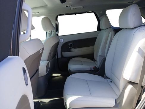 New 2026 Hyundai Palisade Limited FWD image 13