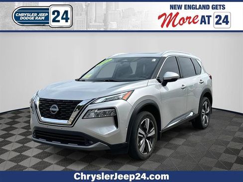 Used 2022 Nissan Rogue SL w/ SL Premium Package image 1