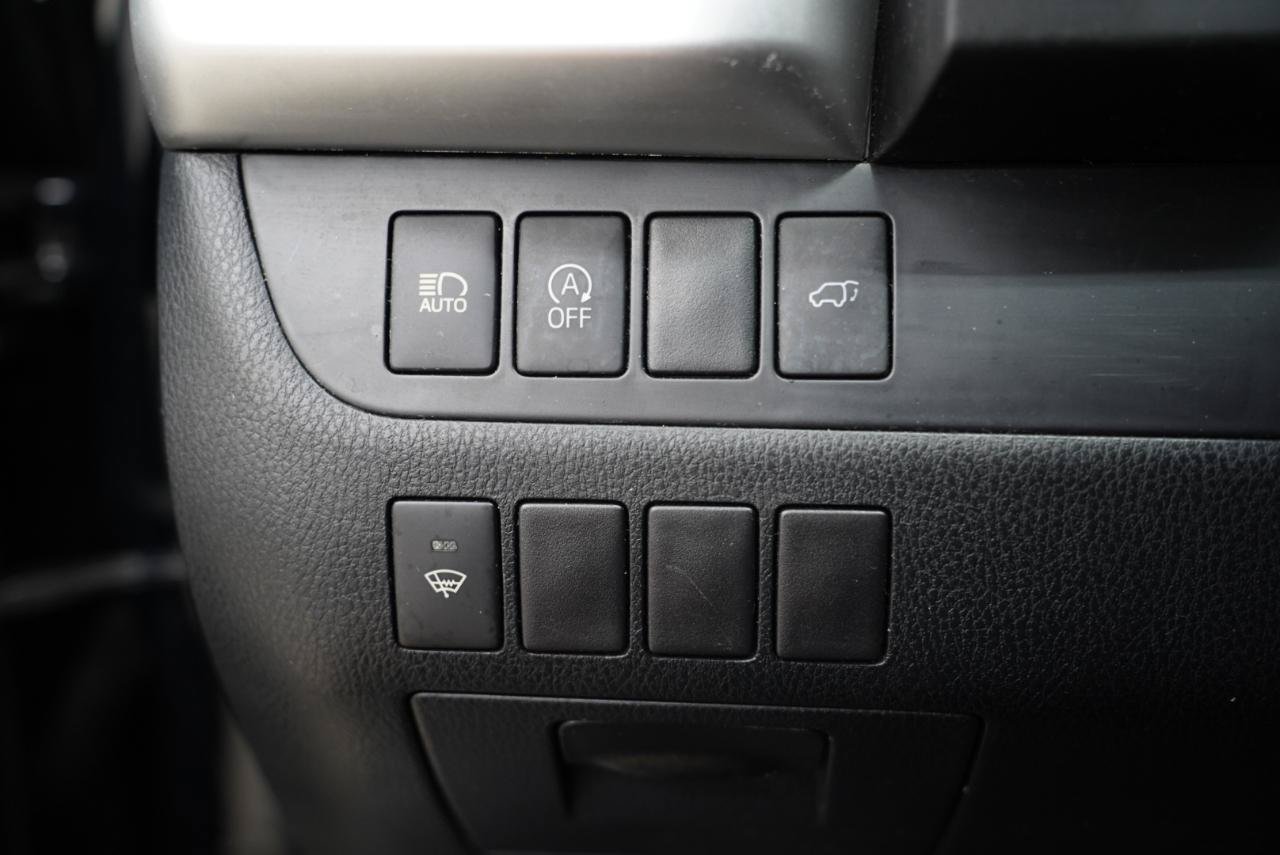 Used 2017 Toyota Highlander XLE AWD/4WD image 26