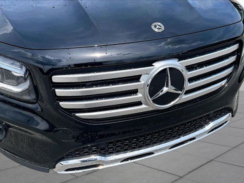 Certified 2025 Mercedes-Benz GLB 250 image 30