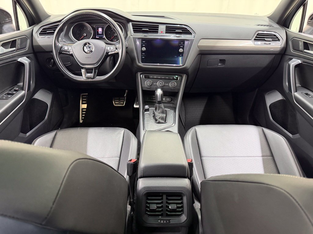 Used 2021 Volkswagen Tiguan SE R-Line FWD image 33