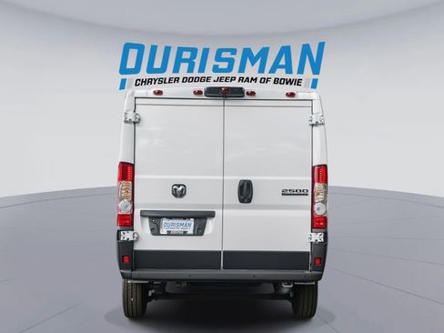 New 2025 RAM ProMaster 2500 w/ Quick Order Package 22G SLT image 5