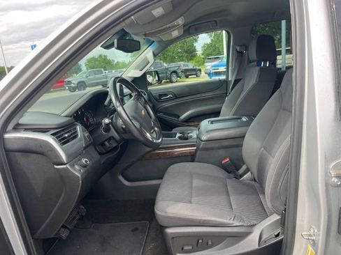Used 2018 Chevrolet Tahoe LS RWD image 13