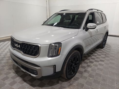 Used 2023 Kia Telluride SX X-Line AWD/4WD image 1