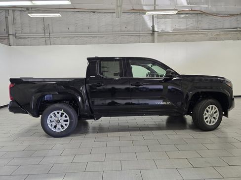 New 2025 Toyota Tacoma 4x4 Double Cab image 15