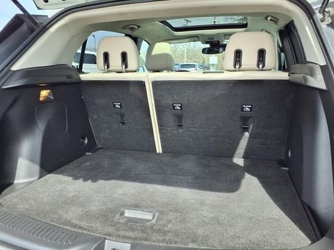 Used 2020 Buick Encore GX Essence w/ Experience Buick Package image 23