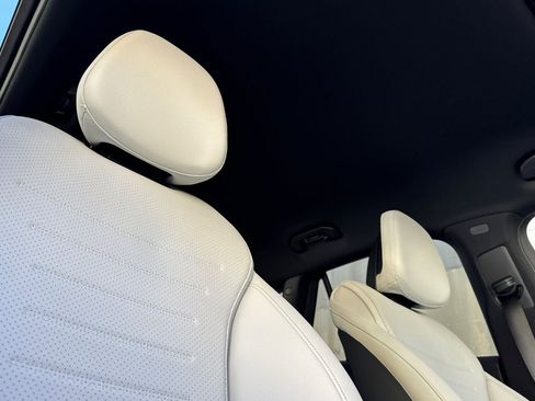 New 2026 Mercedes-Benz GLC 300 image 32