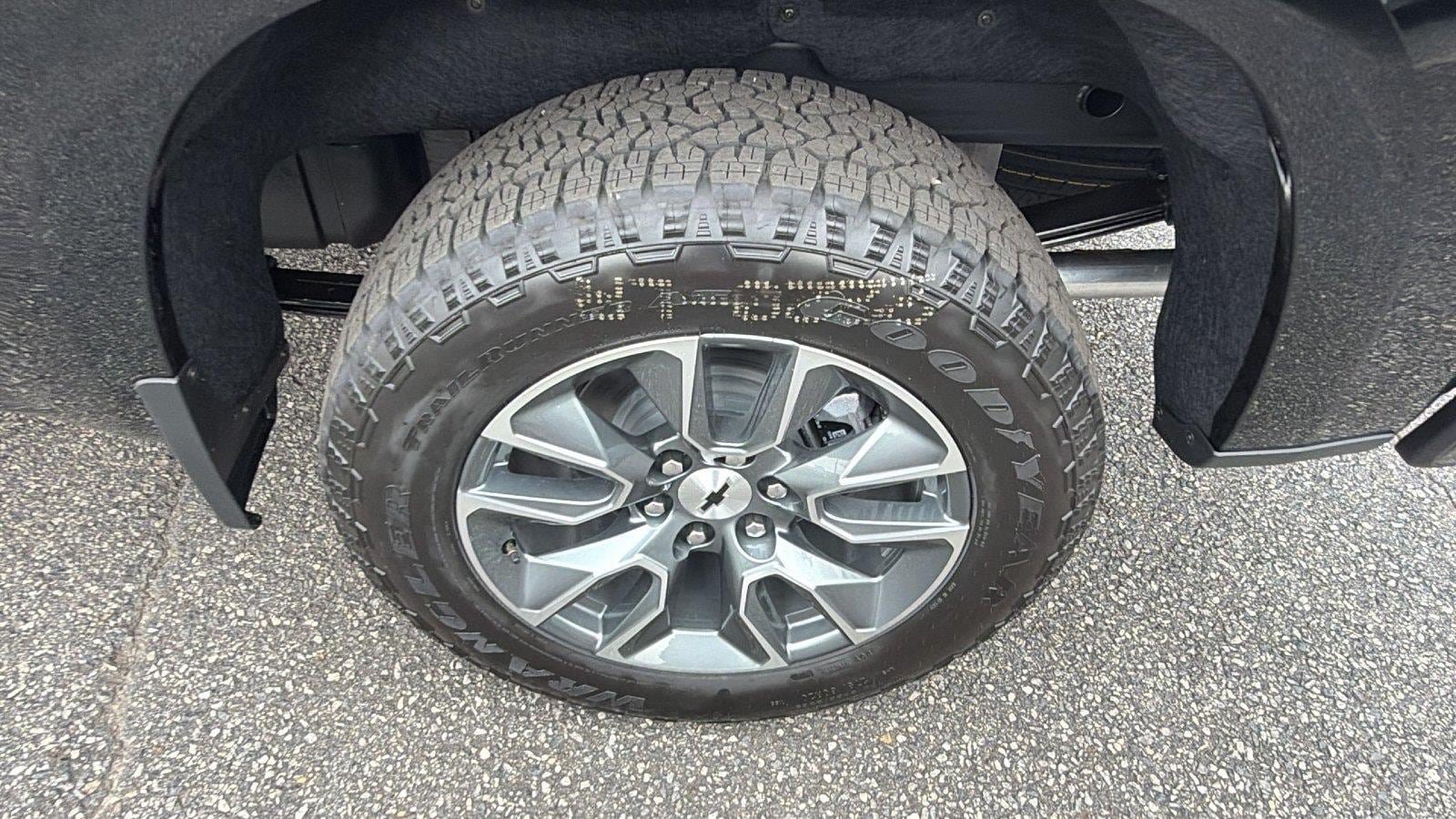 New 2026 Chevrolet Silverado 1500 RST w/ RST All Star Premium Package AWD/4WD image 12