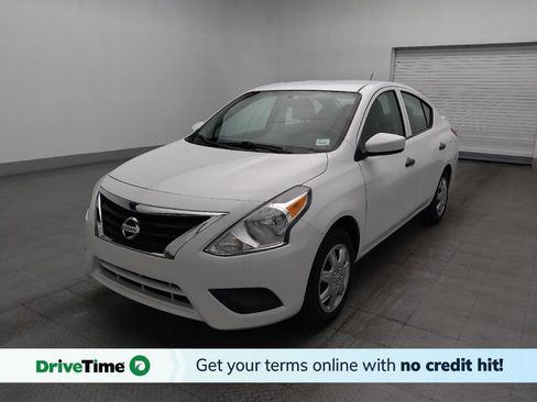 Used 2019 Nissan Versa S Plus FWD image 1