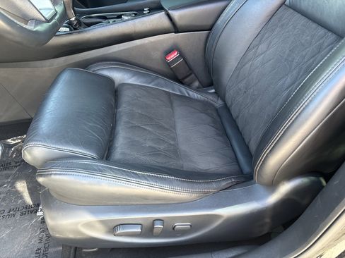 Used 2023 Nissan Maxima SR w/ Sport Mat Group image 22