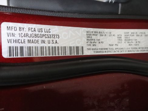 Used 2023 Jeep Grand Cherokee Limited image 35