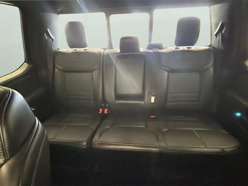 Used 2023 Ford F150 Platinum w/ FX4 Off-Road Package image 15