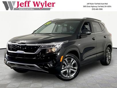 Used 2023 Kia Seltos S w/ Navigation Package