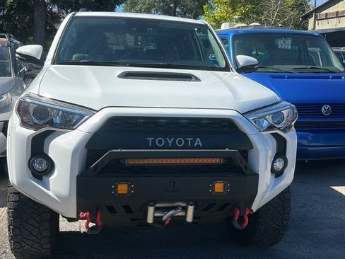 Used 2020 Toyota 4Runner TRD Off-Road Premium w/ Moonroof Package AWD/4WD image 1