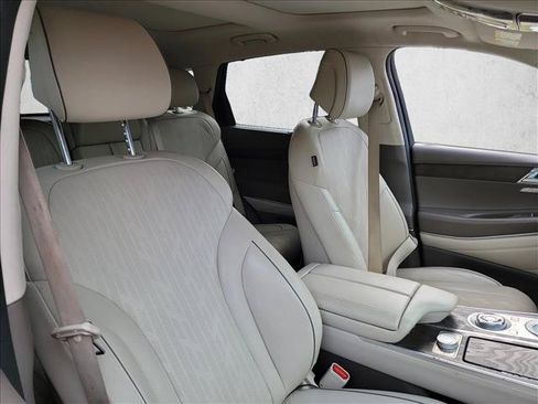 Used 2022 Genesis GV80 3.5T Advanced + AWD/4WD image 15