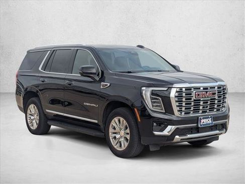 Used 2025 GMC Yukon Denali AWD/4WD image 2