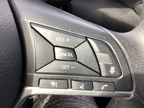 Used 2024 Nissan Sentra SV image 8