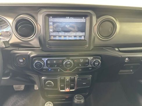 Used 2023 Jeep Wrangler Unlimited w/ Cold Weather Group AWD/4WD image 21