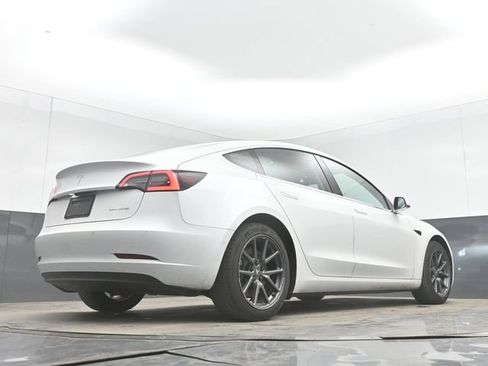 Used 2019 Tesla Model 3 Long Range AWD/4WD image 34