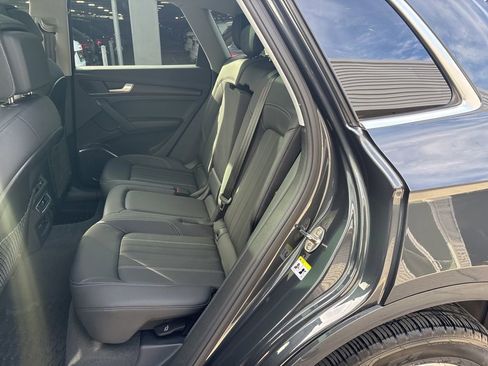 Used 2024 Audi Q5 2.0T Premium image 14