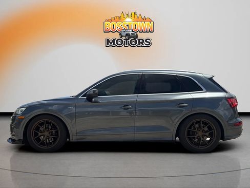 Used 2018 Audi SQ5 Premium Plus w/ Navigation Package AWD/4WD image 3