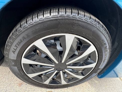 Used 2018 Subaru Impreza 2.0i AWD/4WD image 26
