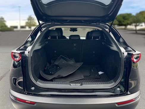 Certified 2025 MAZDA CX-30 AWD 2.5 S w/ Select Sport Pkg image 19