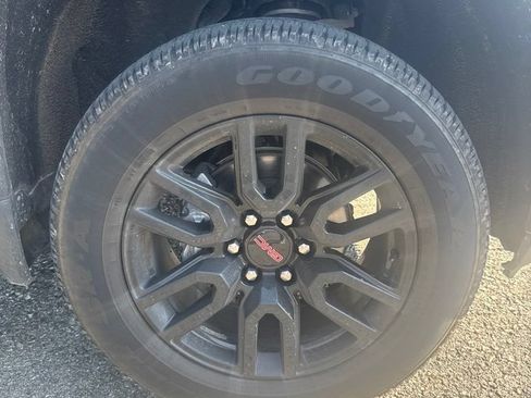 Used 2021 GMC Sierra 1500 Elevation AWD/4WD image 4