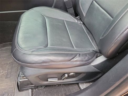 Used 2020 Ford Explorer Limited image 10