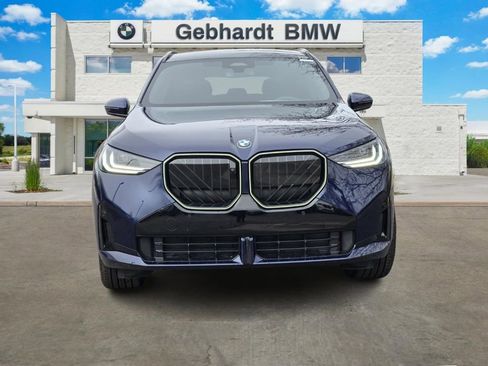 Used 2025 BMW X3 xDrive30i w/ Premium Package AWD/4WD image 2