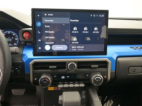 Used 2024 Toyota Tacoma 4x4 Double Cab image 12