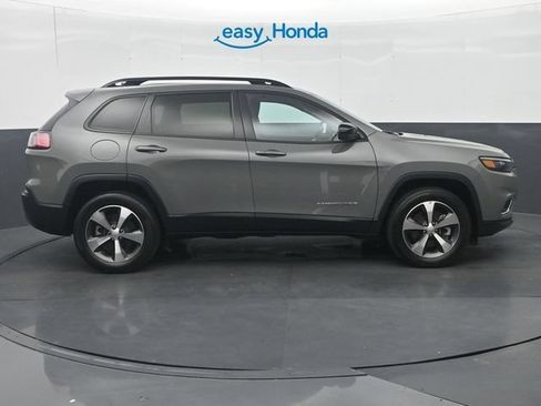 Used 2022 Jeep Cherokee Limited AWD/4WD image 8