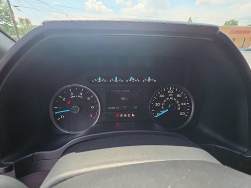 Used 2018 Ford F150 XLT w/ Equipment Group 302A Luxury AWD/4WD image 27