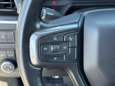 Used 2023 Chevrolet Suburban RST RWD image 11