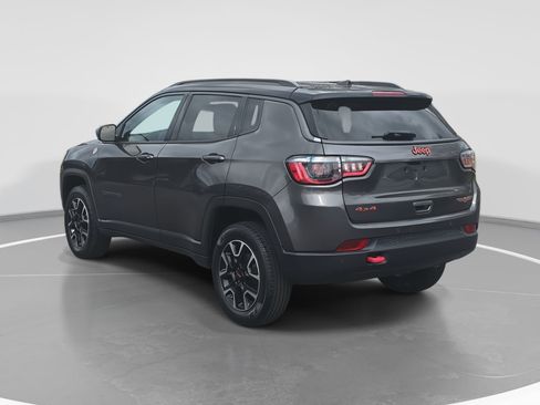 Used 2021 Jeep Compass Trailhawk image 7