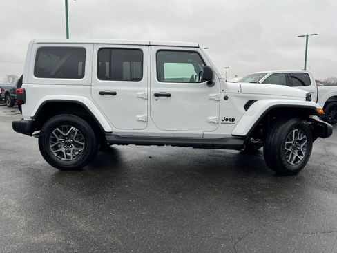 New 2026 Jeep Wrangler Sahara image 4