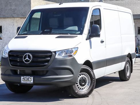 Certified 2025 Mercedes-Benz Sprinter 2500 image 1