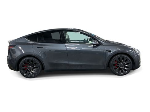 Certified 2023 Tesla Model Y Performance AWD/4WD image 7