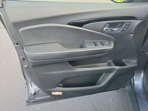 Used 2021 Honda Passport Elite image 11