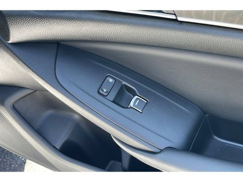 Certified 2022 Honda Accord Touring image 21