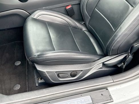 Used 2025 Ford Mustang Premium RWD image 23
