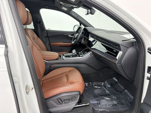 Used 2021 Audi Q7 2.0T Premium Plus w/ Executive Package image 26